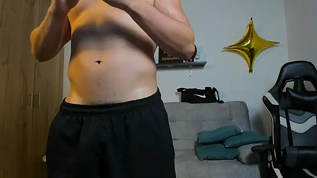 julian_wallace's cam snapshot