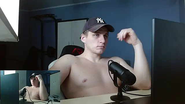 Poliglotjoe1's cam snapshot