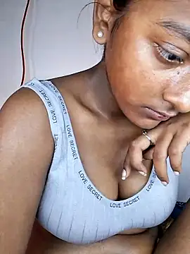 Royal-girl78 live sex cam