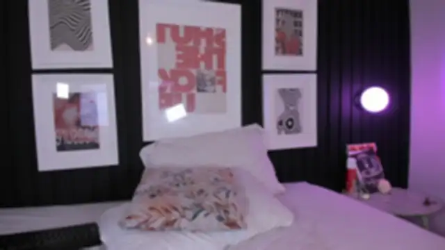 leslie_thompson live sex cam