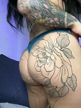 aliensexy live sex cam