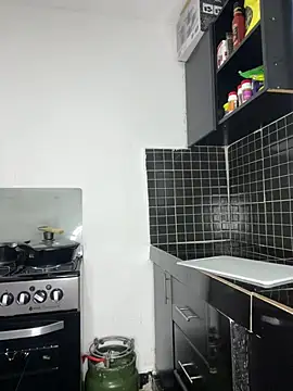 prettiepearl live sex cam