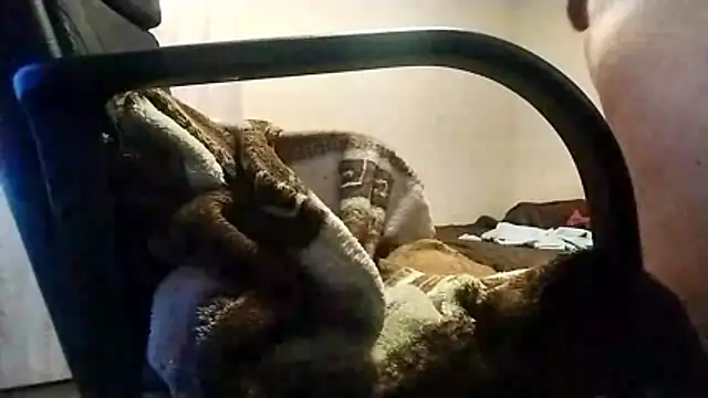 dirtyloud's cam snapshot