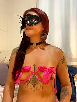 _TayllorSweet_'s cam snapshot