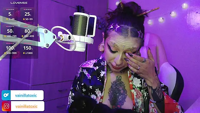 vainilla_doll's cam snapshot