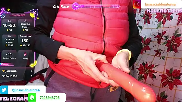 LaInsaciableIntensa live sex cam