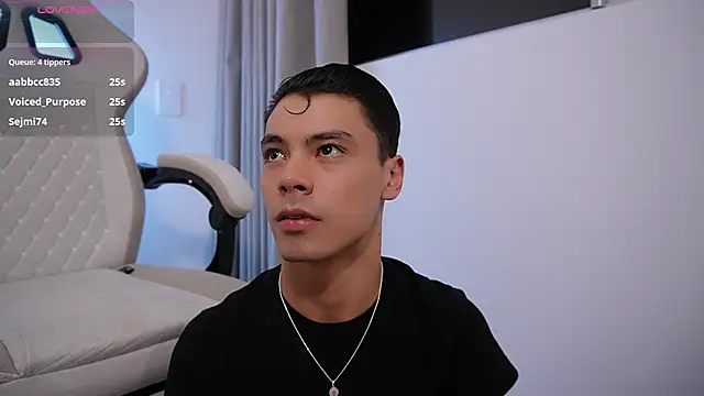 Dammon_Stallion live sex cam