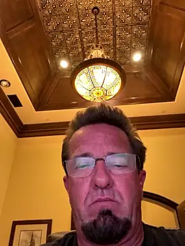 sluttydylan live sex cam