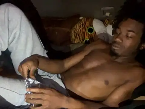 SlimeCrownzOut5 live sex cam