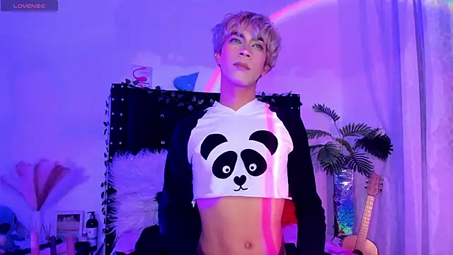 Cooperrosscute233 live sex cam