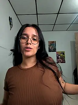 Annya-sweet live sex cam