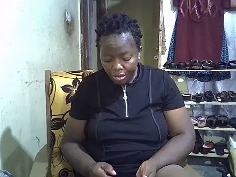 Ebonyceline live sex cam