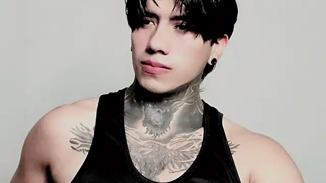 Alex_bdsmz live sex cam