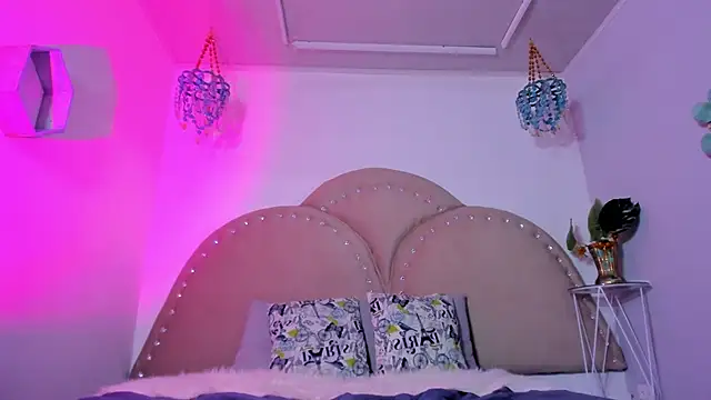 scarlett_venom_'s cam snapshot