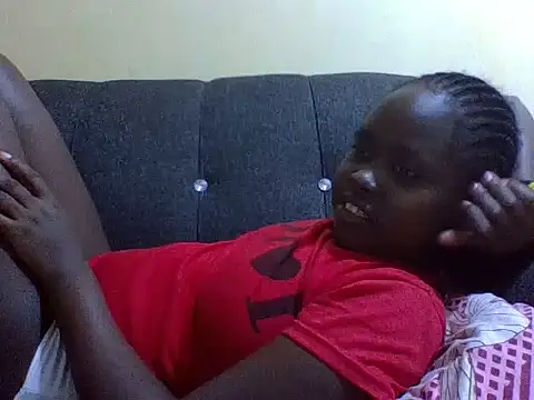 Sweetcecie01's cam snapshot