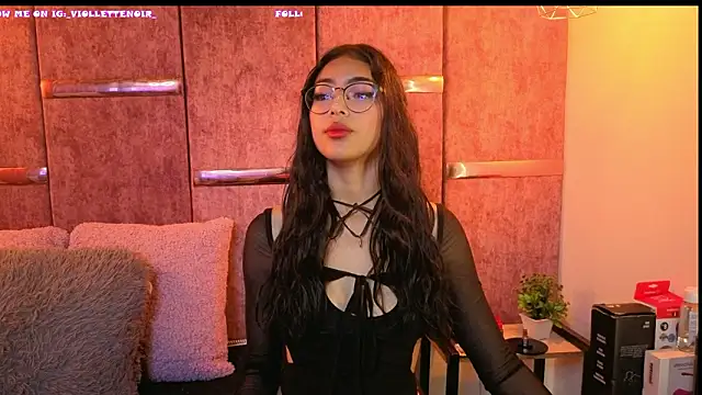 _ViolletteNoir_'s cam snapshot