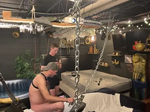 AidenMcKnight's cam snapshot