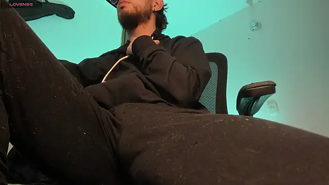 s_sven03 live sex cam