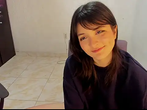 LilyWest19's cam snapshot