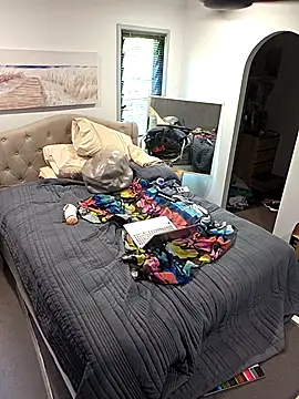 Handsolo_porn's cam snapshot