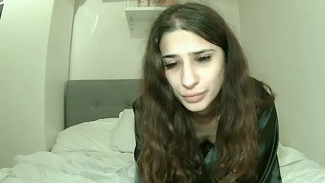 ASAIN_VIRGIN_ARIA live sex cam