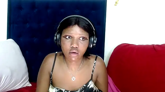 BUNNYCHOWX28's cam snapshot