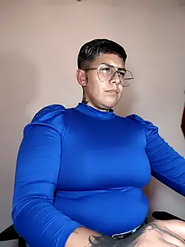 Yessi_rousse's cam snapshot