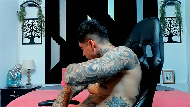 MATEO_DILUCA live sex cam
