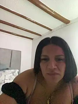 Milff_parkerrr's cam snapshot