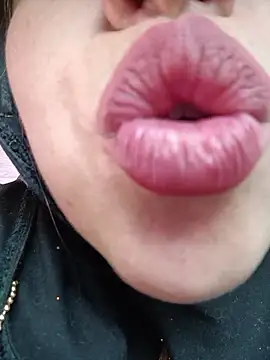 zahra_Jalid live sex cam