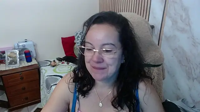 Sonialorens_ live sex cam