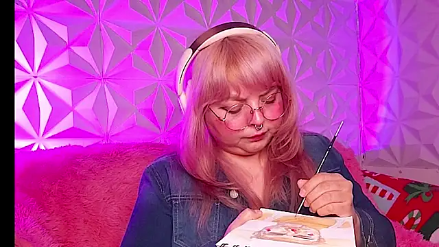 Satyn_doll live sex cam