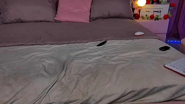 Cosmic_Sia live sex cam