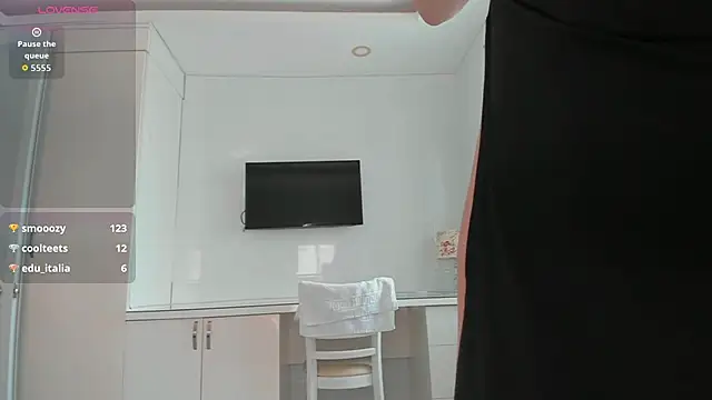 Yuki_miiii live sex cam