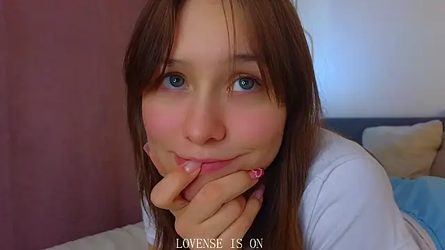 BritniBers live sex cam