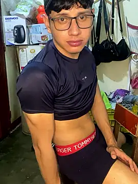 oppaboy's cam snapshot