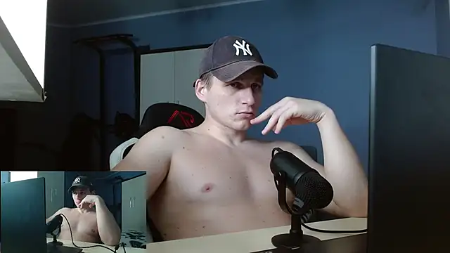 Poliglotjoe1's cam snapshot