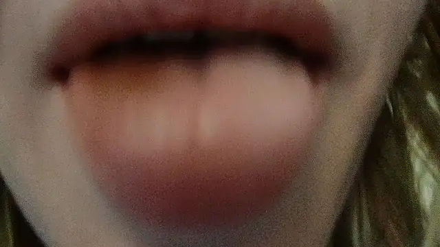 lavender_spits's cam snapshot