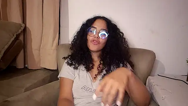 BeckiLacek live sex cam