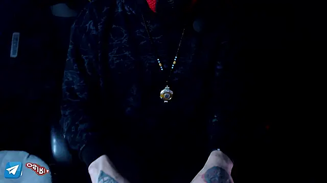 osirispouk live sex cam