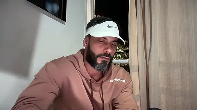 romeolovedark live sex cam