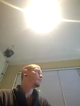 piercingpik live sex cam