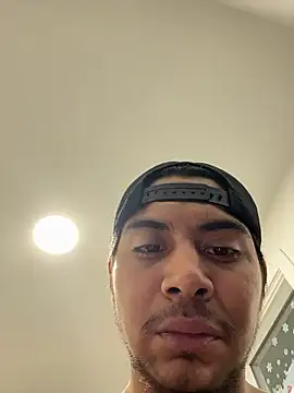 Montana-13 live sex cam