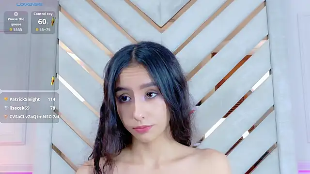Sarah-Grace live sex cam