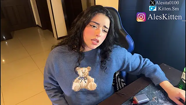 Ales_Kitten live sex cam
