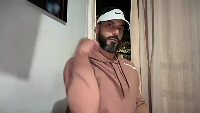 romeolovedark's cam snapshot