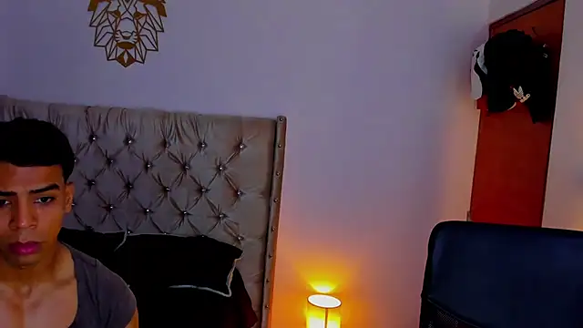 Andrew_wolf7 live sex cam