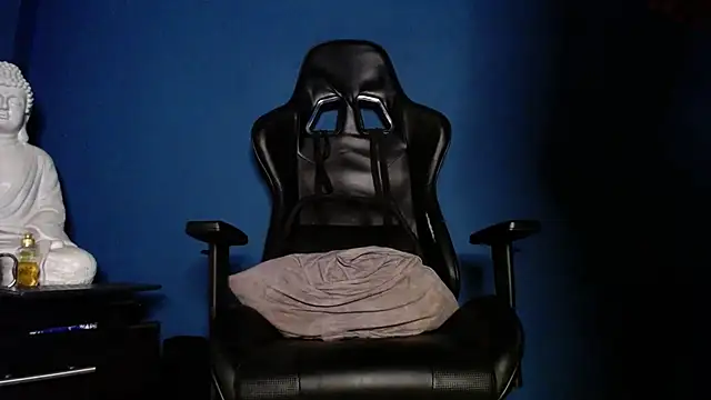 Maxxxpowerful live sex cam