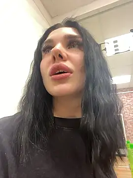 MaeveMoon live sex cam