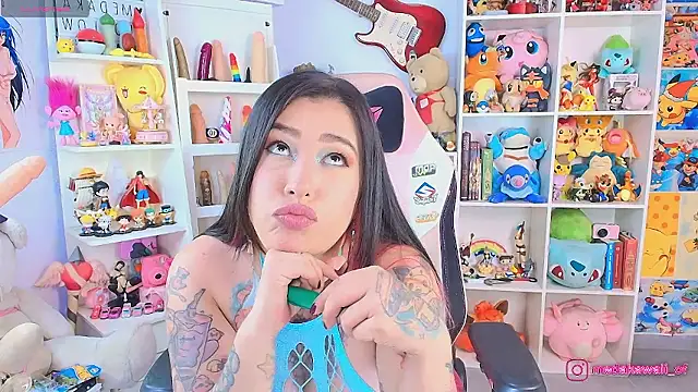 meda_kawaii_ live sex cam